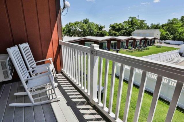 Nader'S Motel & Suites Ludington Exterior photo